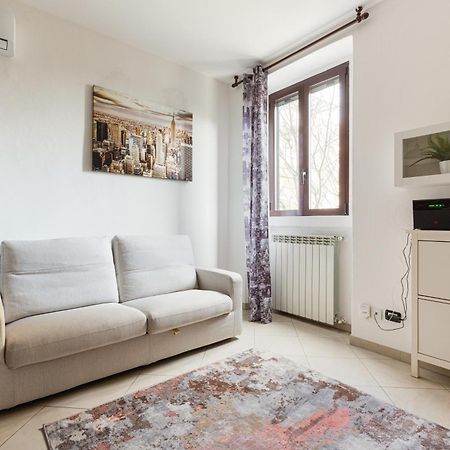 Milan Rogoredo - Bright Apartment Exterior foto